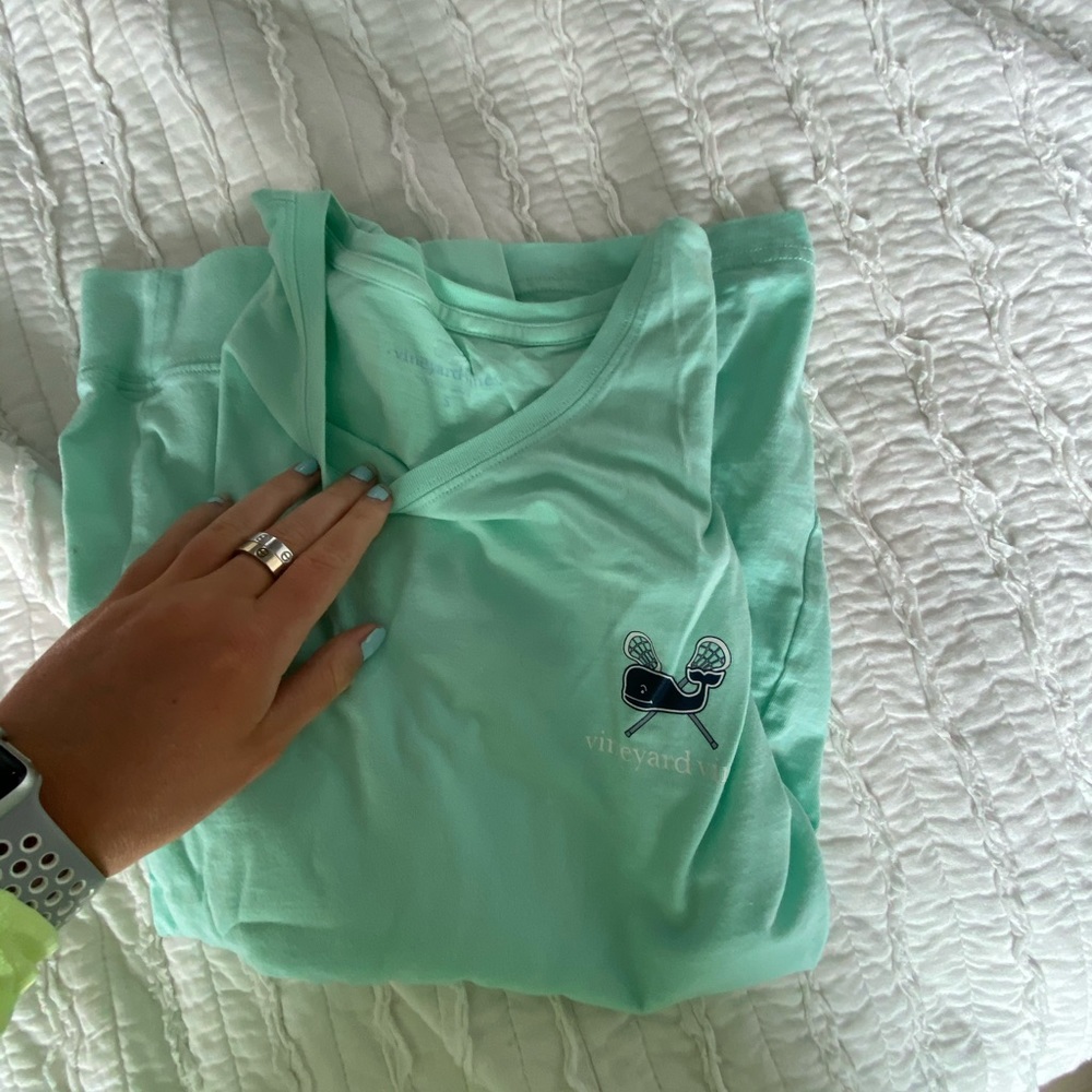 Women’s vineyard vines long sleeve